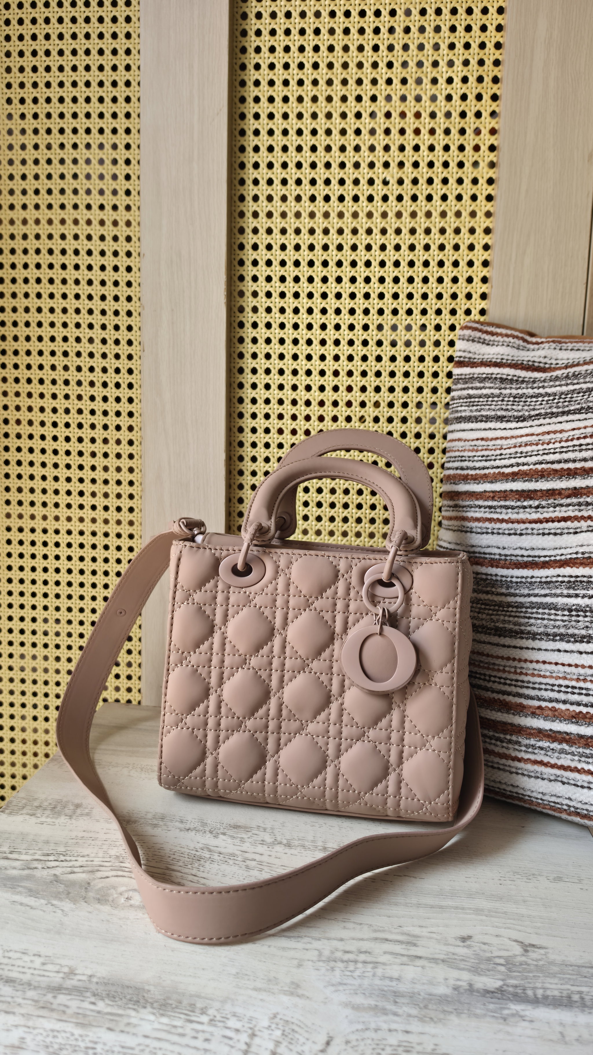 Lady Dior Ultramatte Rep._0