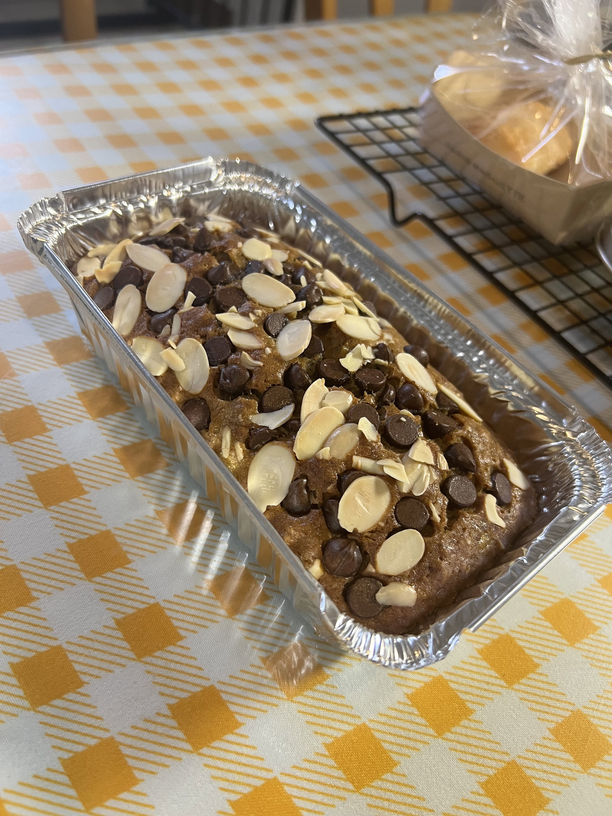 Chocolate almond Banana bread_0