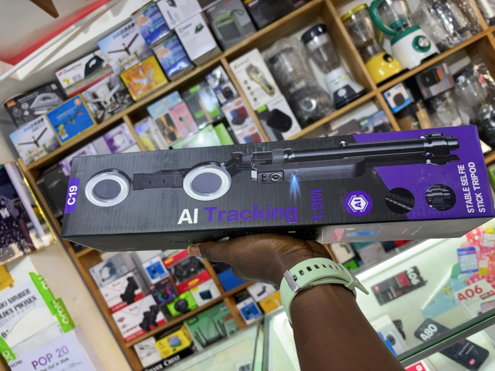 SELFIE STICK…AI CONTROL_0