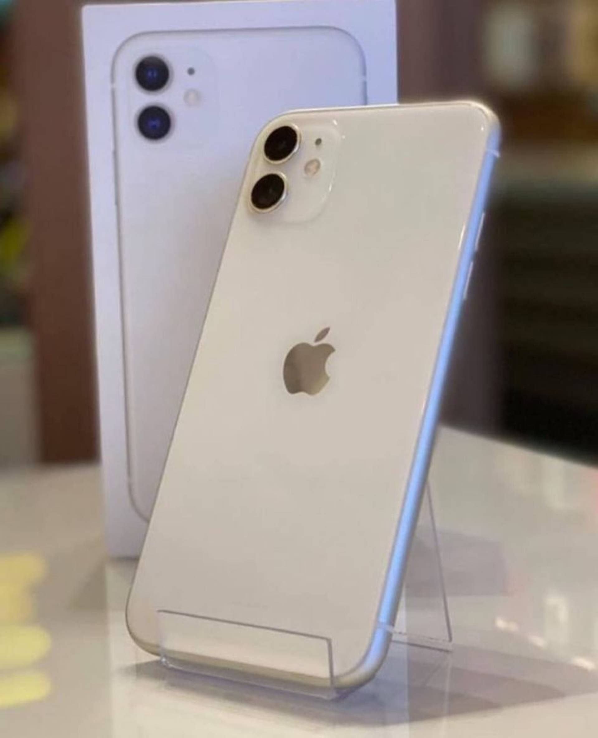 iPhone 11 64GB_0