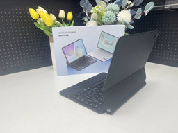 iPad 11th A16 and Apple iPad 10th Generation Magic Keyboard