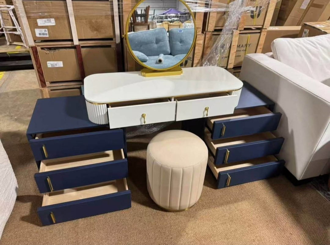 VANITY TABLE + CHAIR