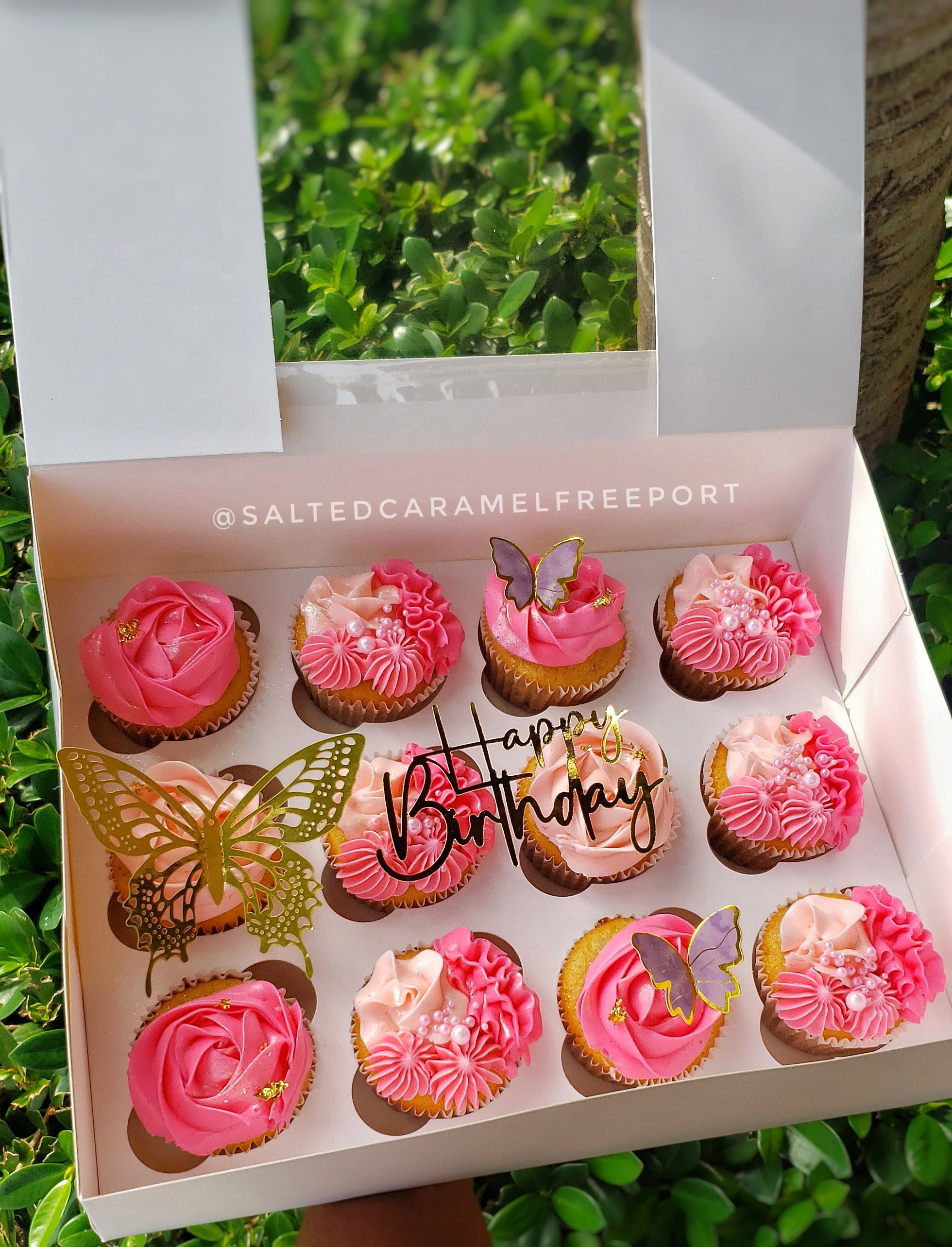 Cupcakes (Per dozen)_0
