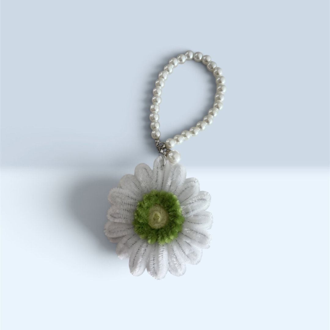 White Gerbera Keychain