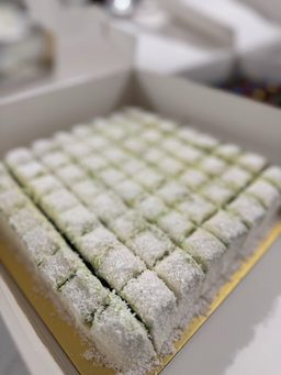Cake Bites 
