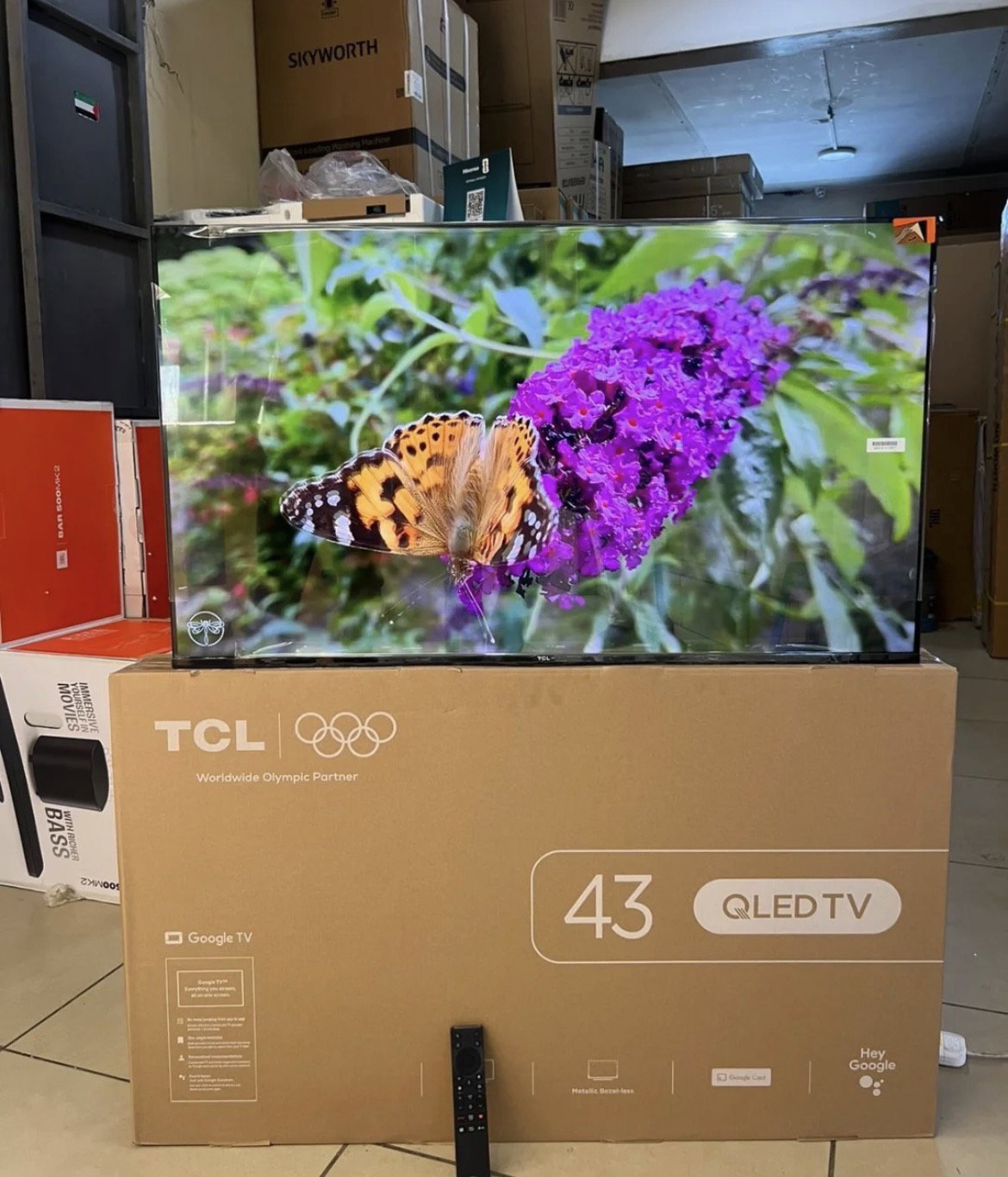 TCL SMART TV 43”