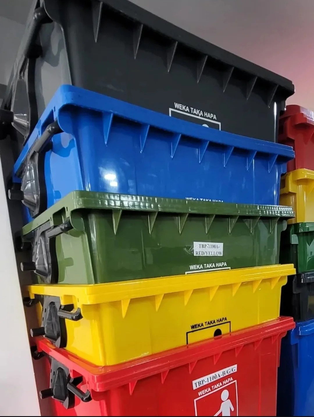 Heavy - Dustbin 1100 L - 4 Wheels _0