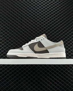 NIKE SB DUNK LOW “Inspired by Otomo Katsuhiro”