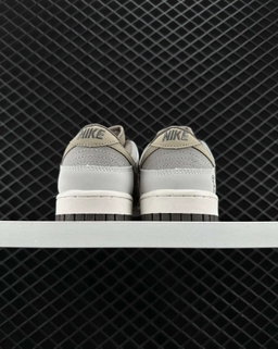 NIKE SB DUNK LOW “Inspired by Otomo Katsuhiro”