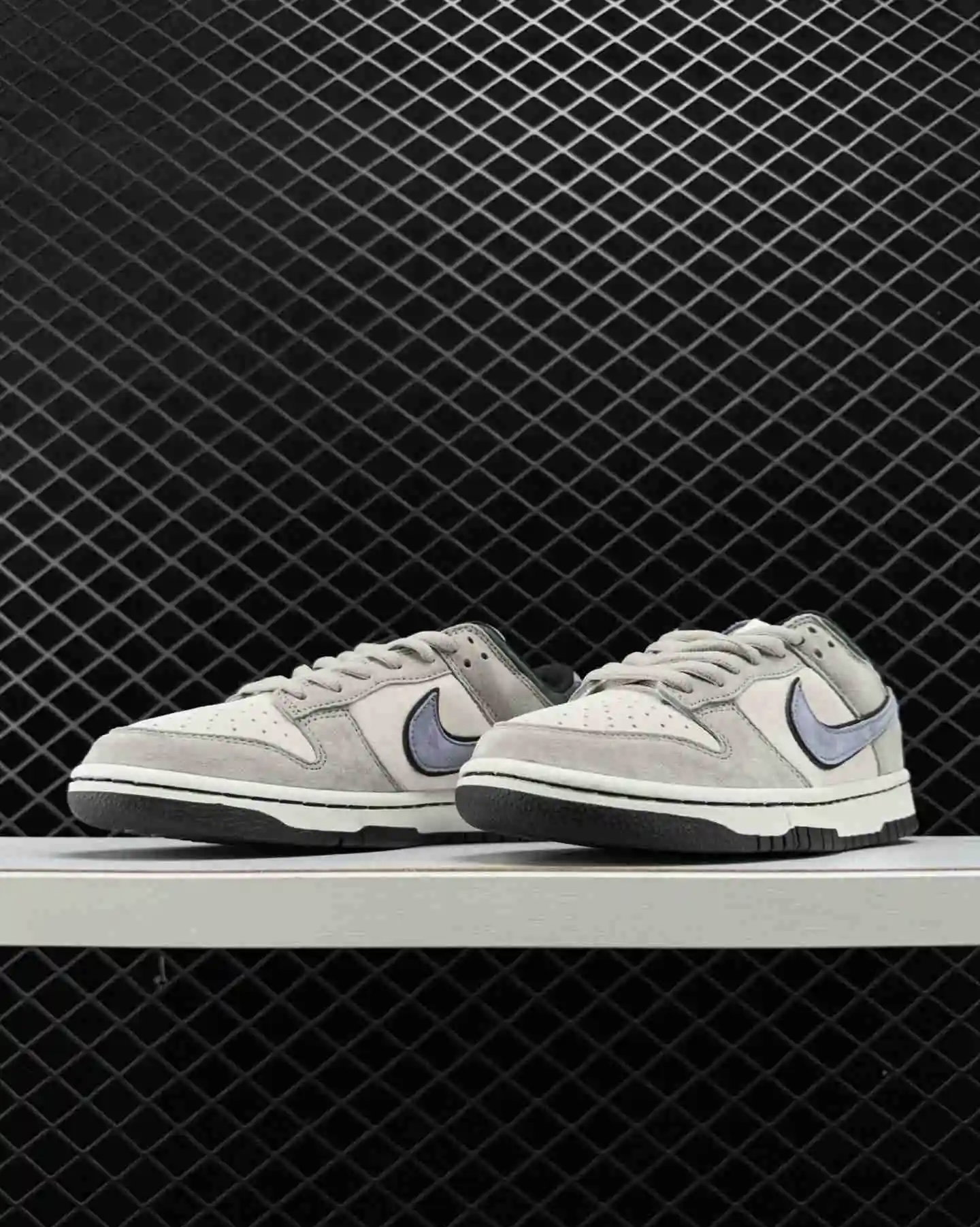 NIKE SB DUNK LOW _2
