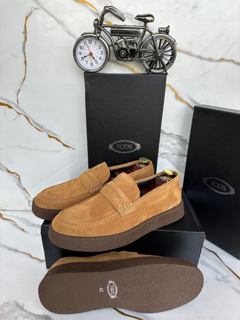 TOD’S_0