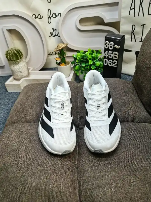 ADIDAS ADIZERO Evo SL_1