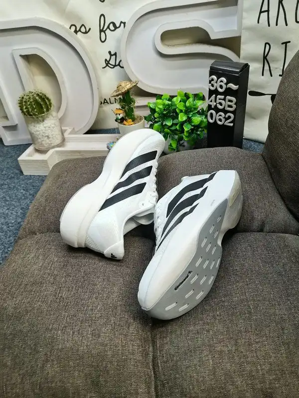 ADIDAS ADIZERO Evo SL_2