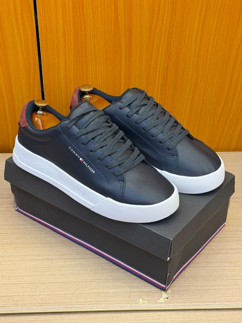 TOMMY HILFIGER _3