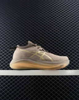 ASICS GEL-KAYANO 31 