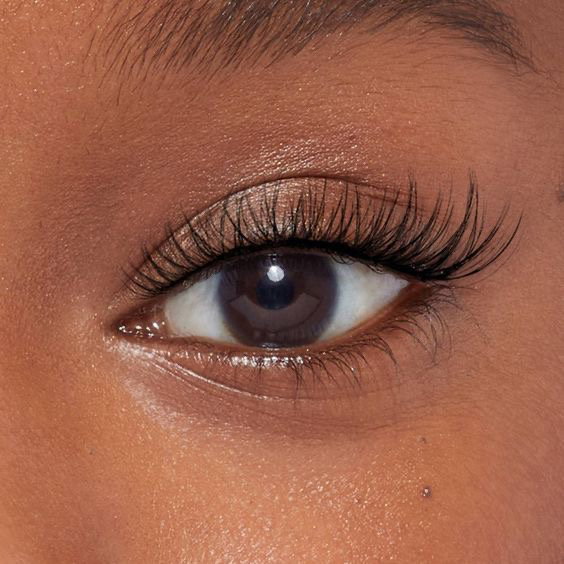 Extension de cils simple