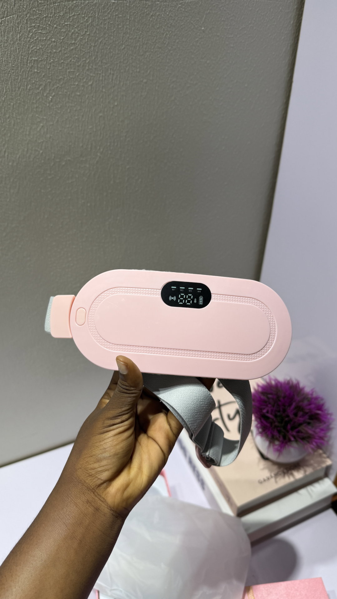 Menstrual cramp relief belt 