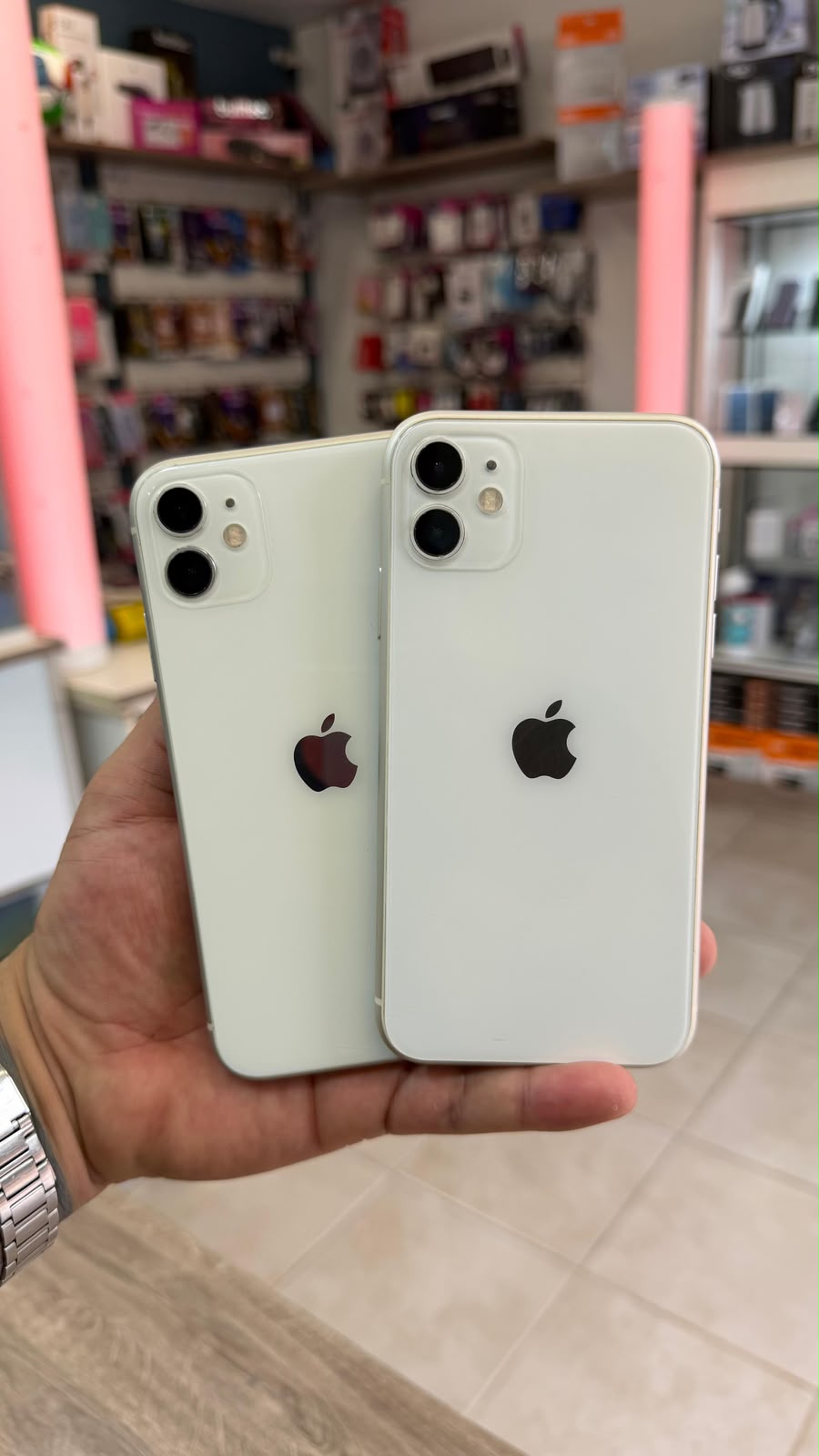 IPHONE 11