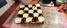Mini Cinnamon Rolls 25 pieces