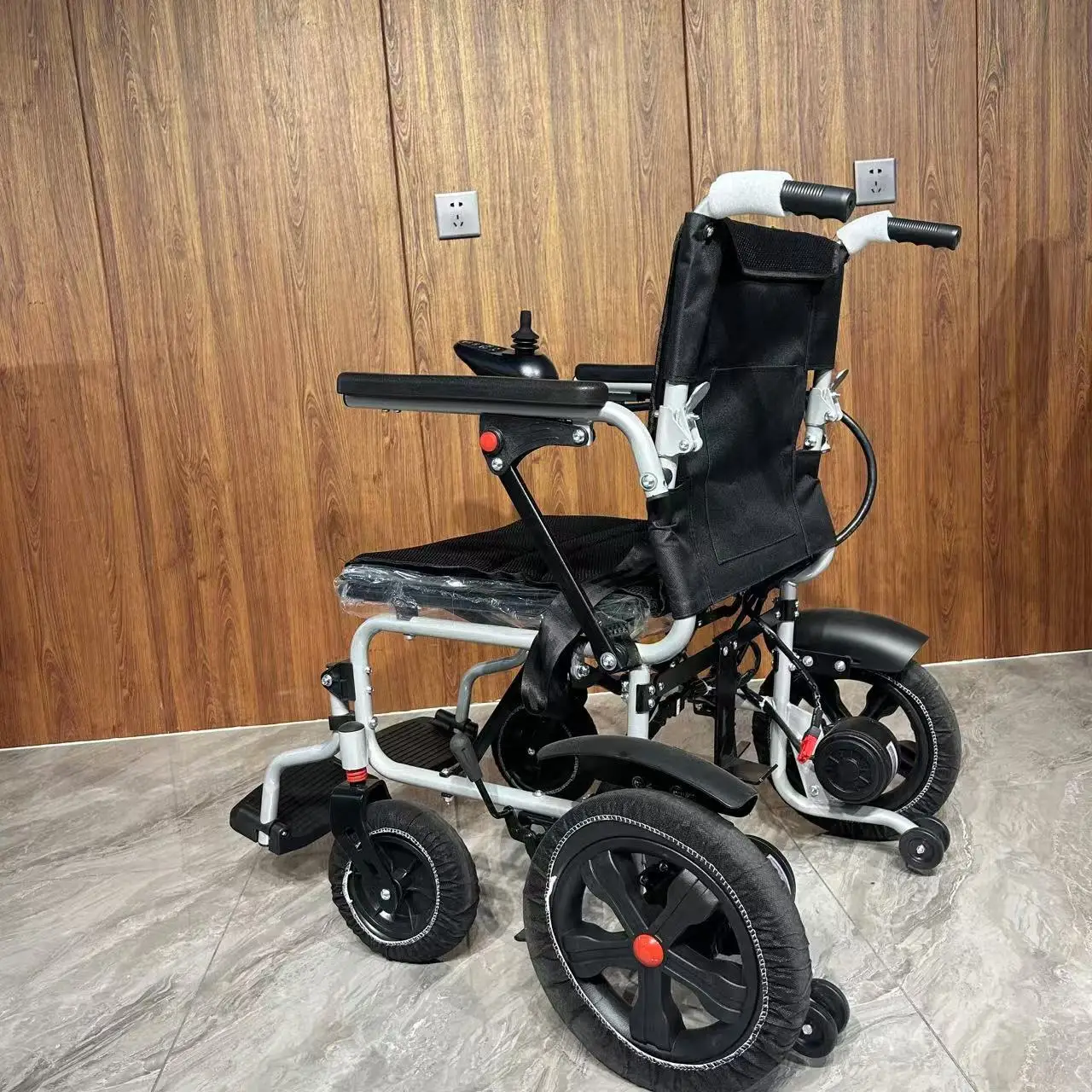 Electric wheelchair _2