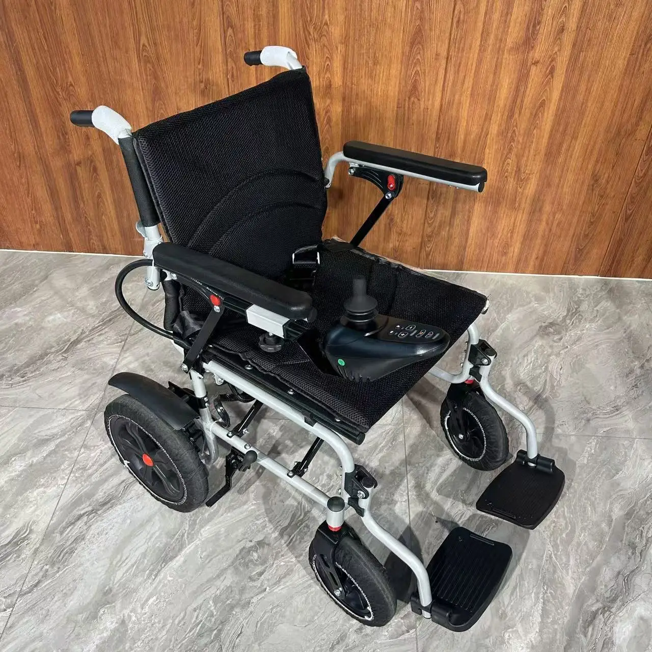 Electric wheelchair _1