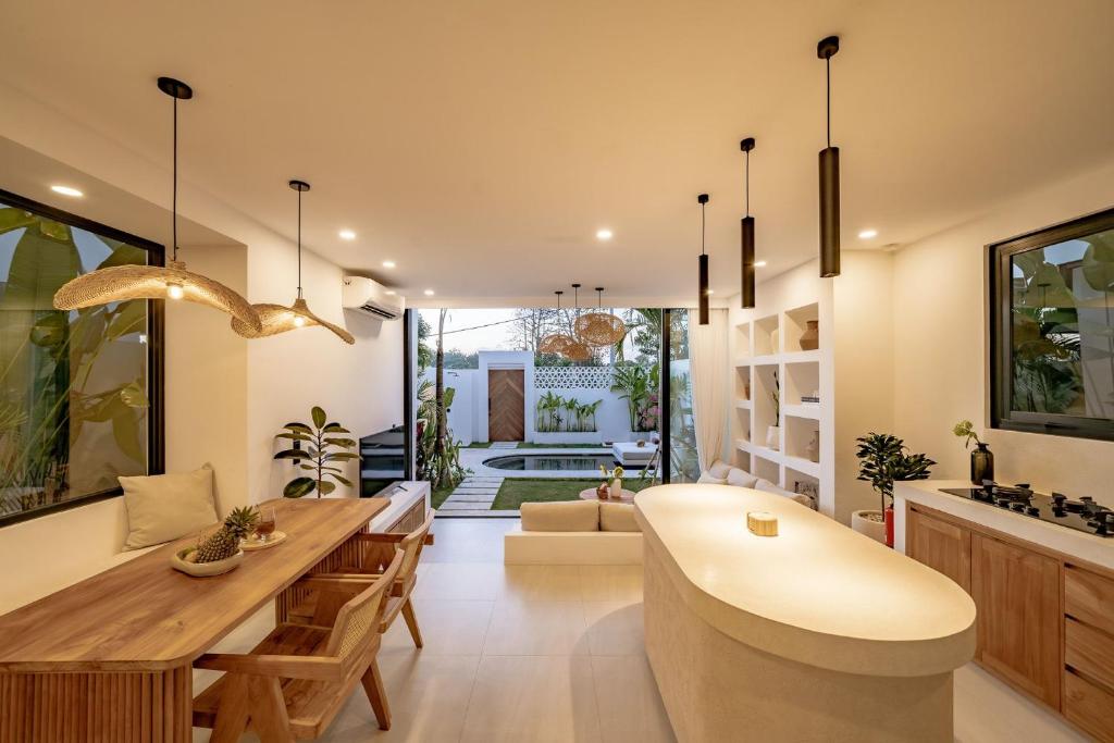 1 Bedroom Villa with Private pool at Pecatu_2
