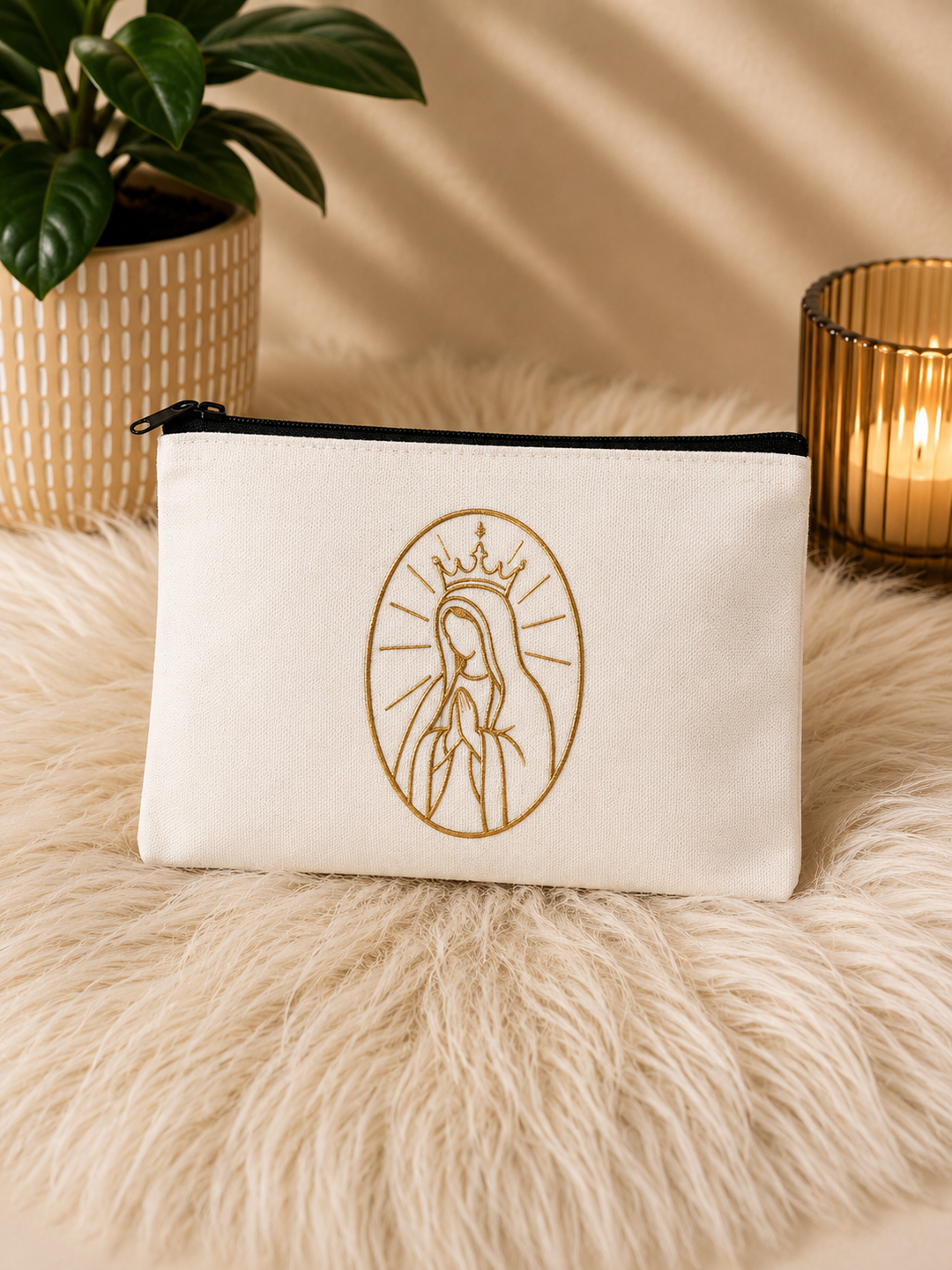 TROUSSE VIERGE COURONNÉE 