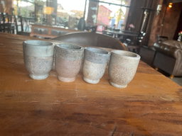 ARTE EM COPINHOS