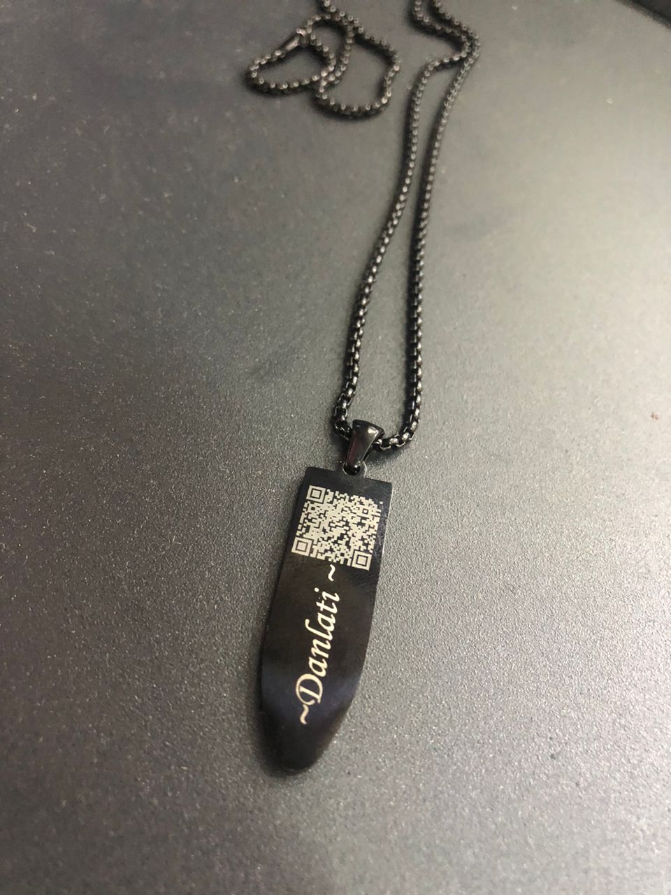 Pendant necklaces _0