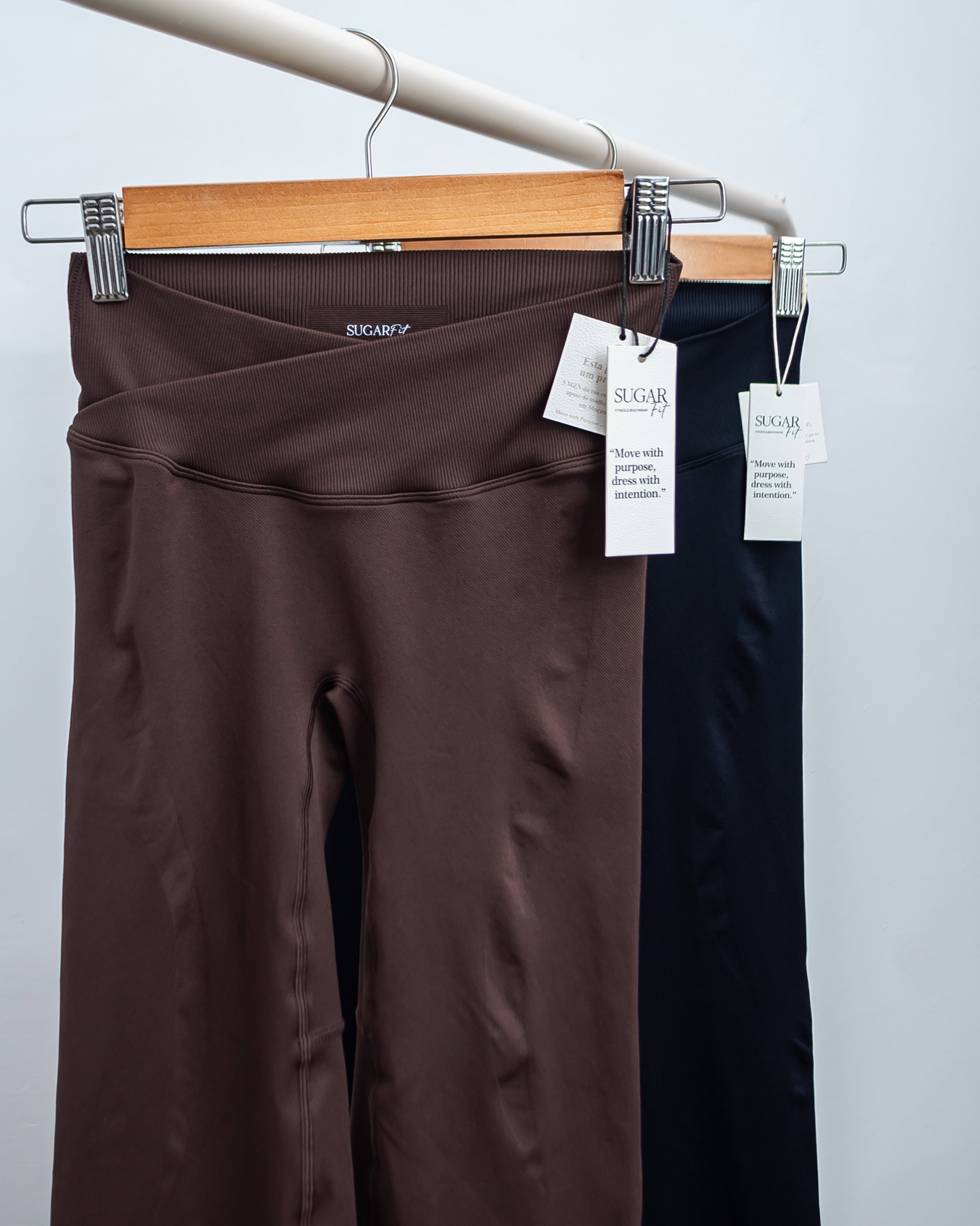 V Flare Leggings _1
