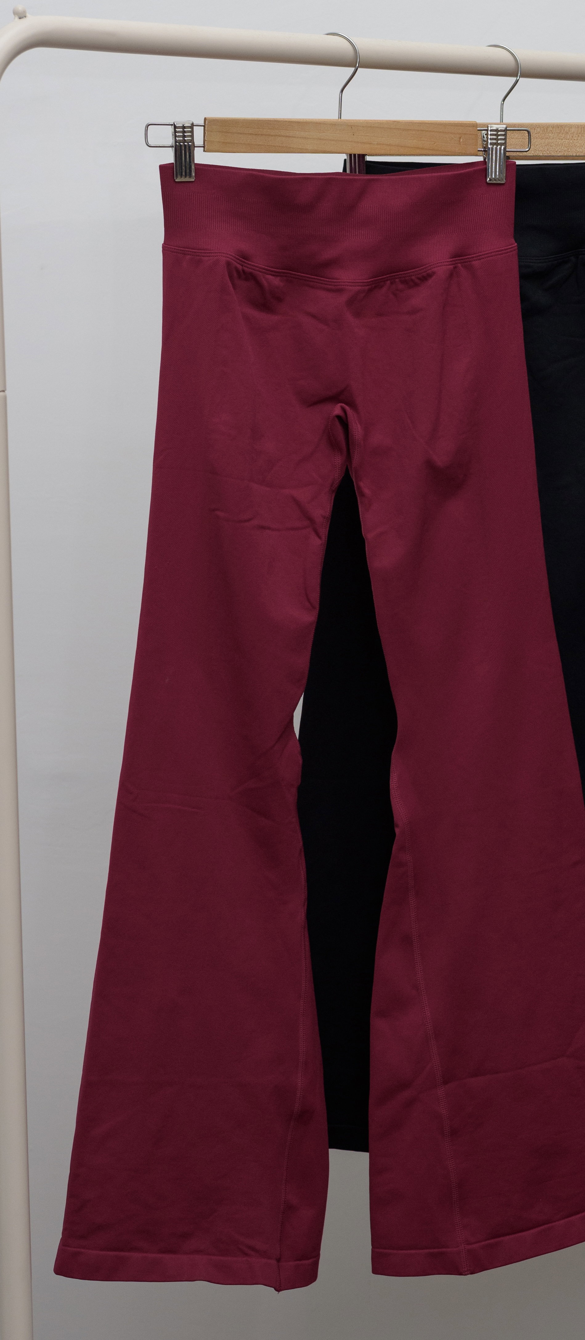 Impact Flare Leggings _4