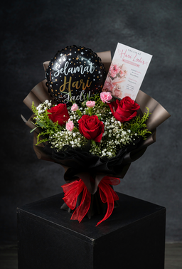 3 Roses Bouquet 