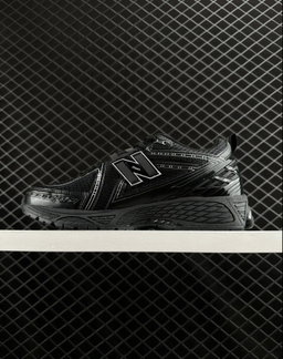 NEW BALANCE 1906R