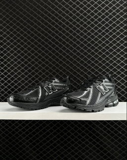 NEW BALANCE 1906R