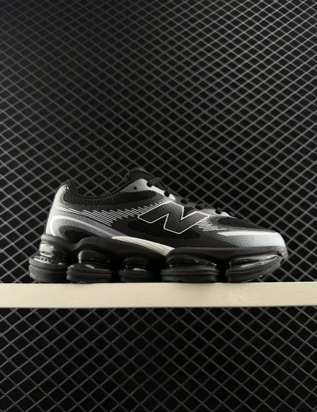 NEW BALANCE 2000_0