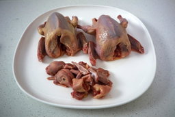 Piegon 2 Pcs (Ready to Cook)