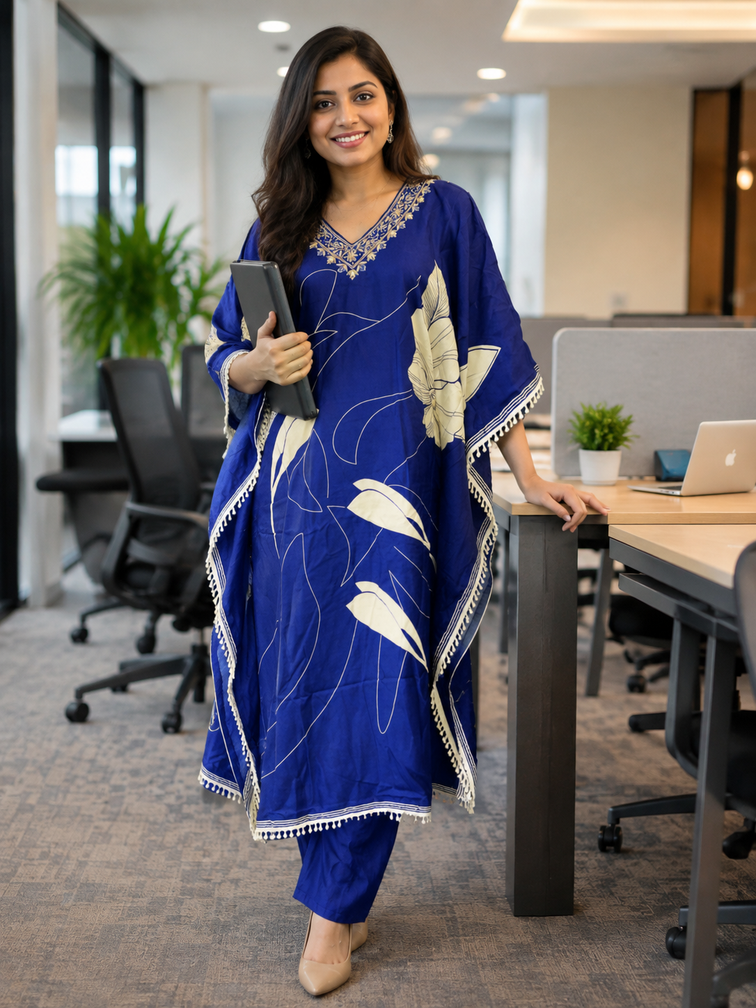 Crêpe Kaftan Suit_0