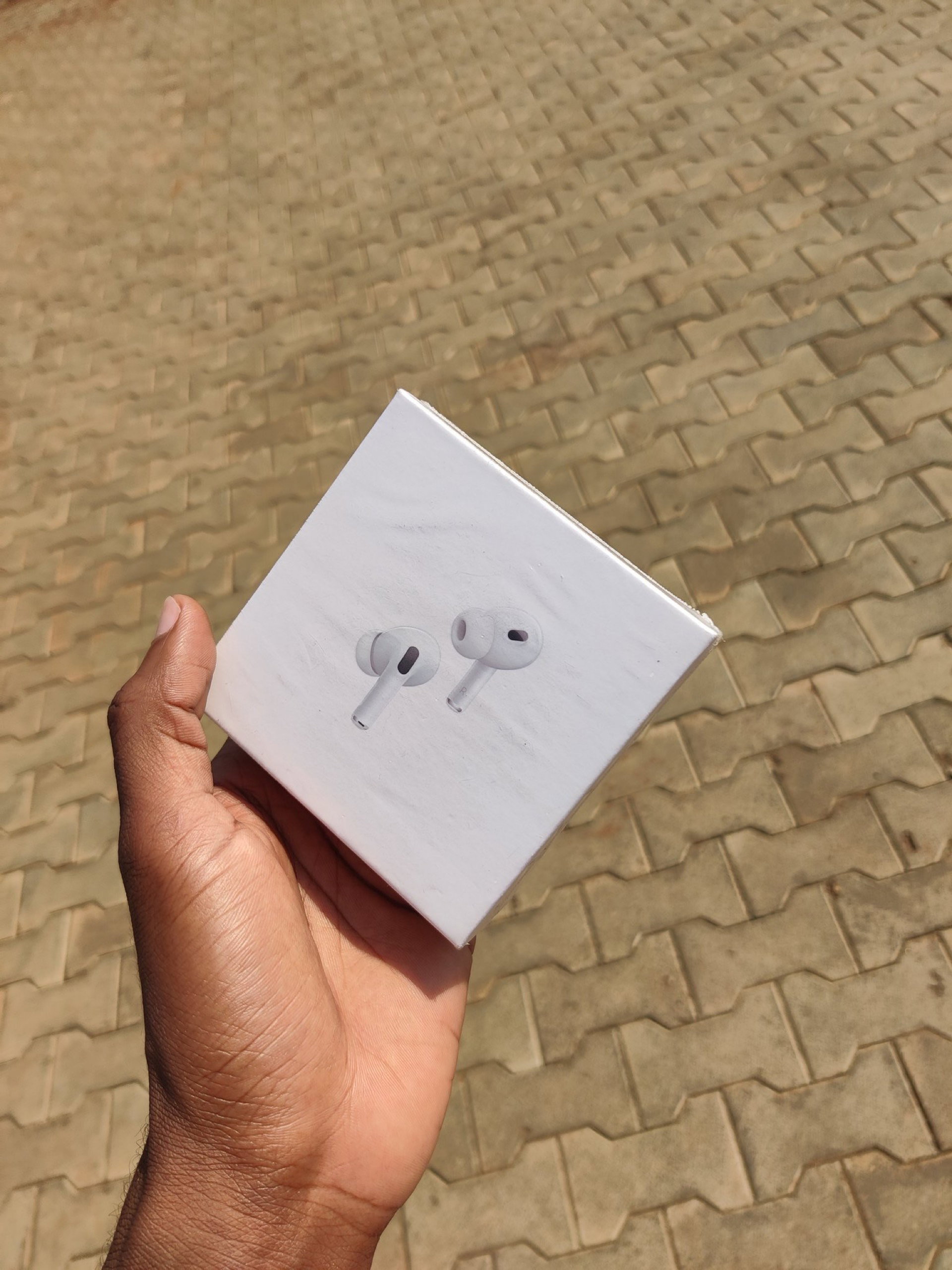 AirPods Pro 2nd gen_0