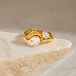 The Romantic Ring