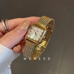Textured Mesh Rectangle Watch