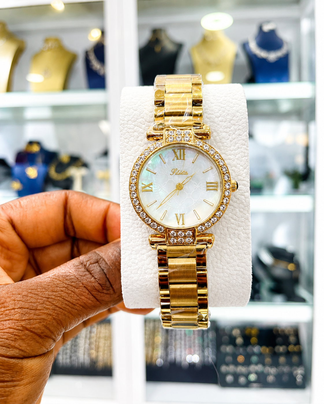 Round Crystal Bracelet Watch_0