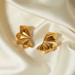 Maple Leaf Earrings