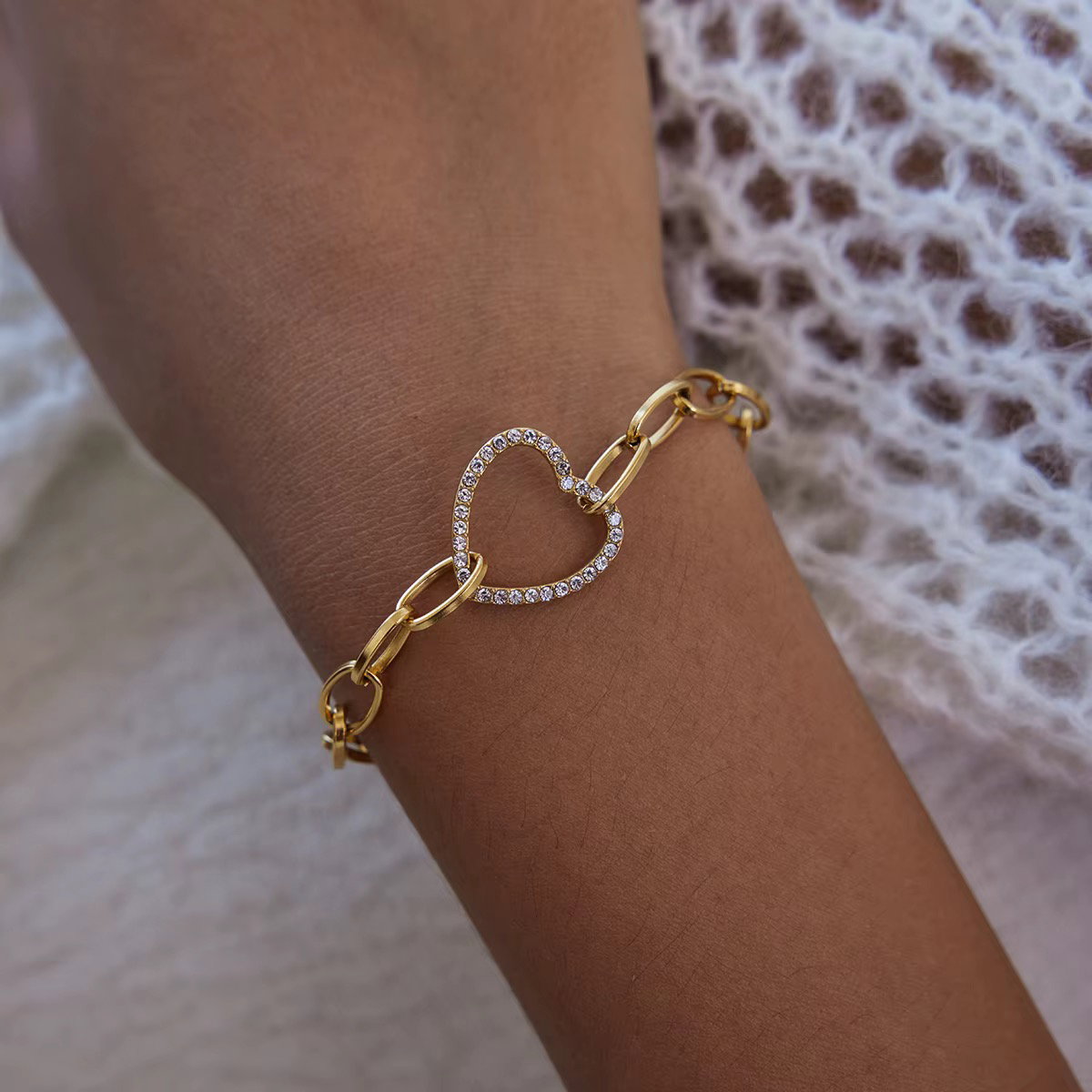 Gold White Rhinestone Heart Bracelet_0