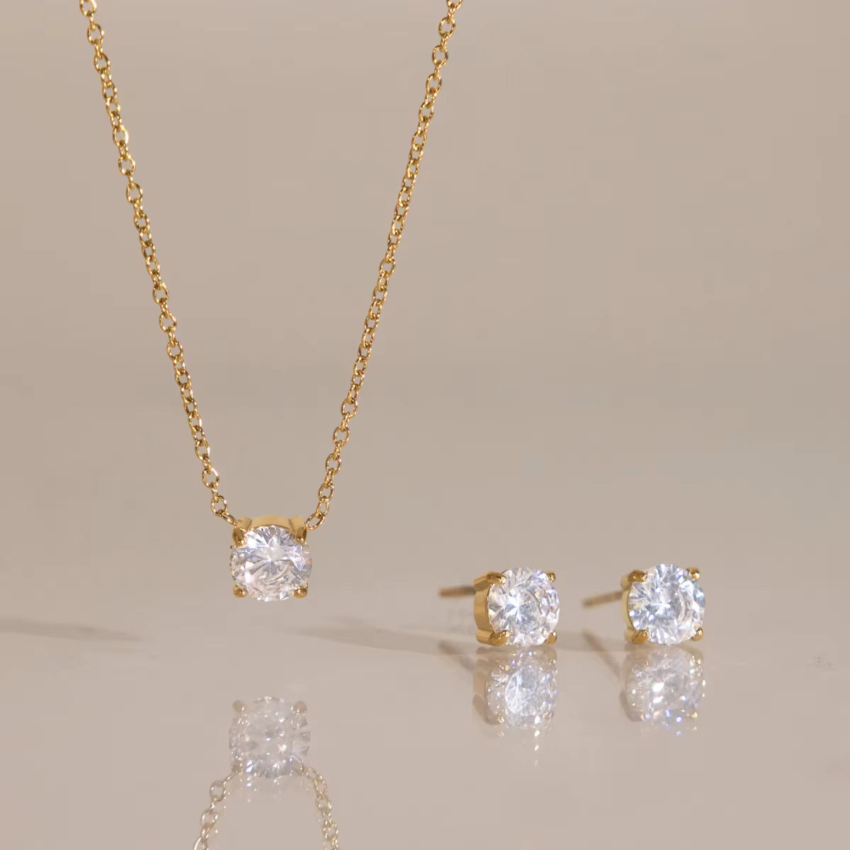 18K Gold Solitaire Zircon Jewelry Set_0
