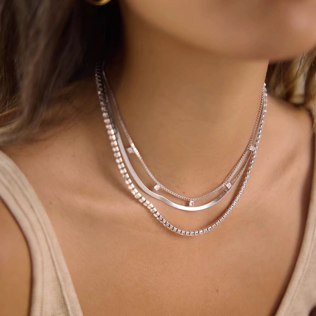 18K Gold Triple-Layer Herringbone Zircon Necklace