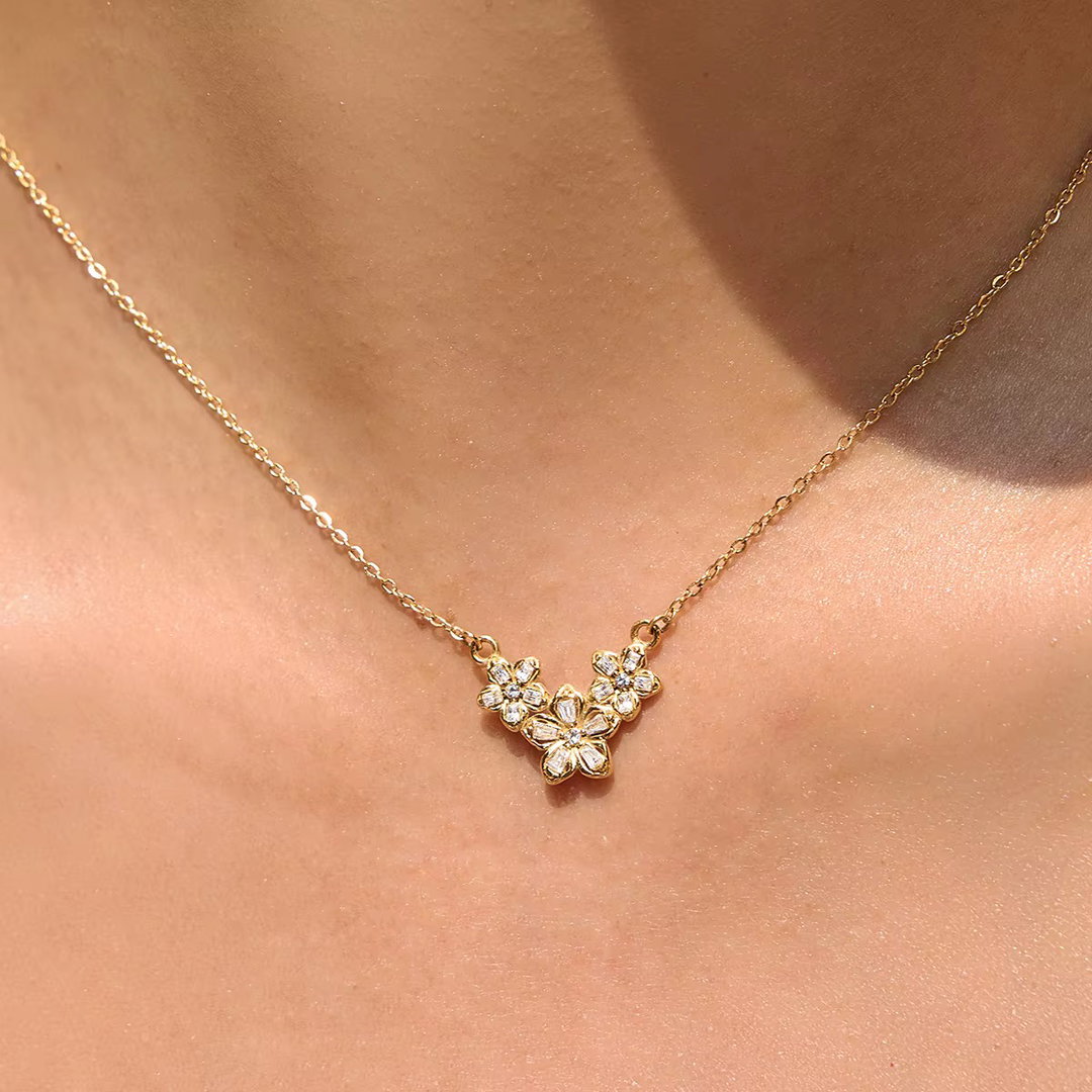 18K Gold Flower Baguette Zircon Necklace