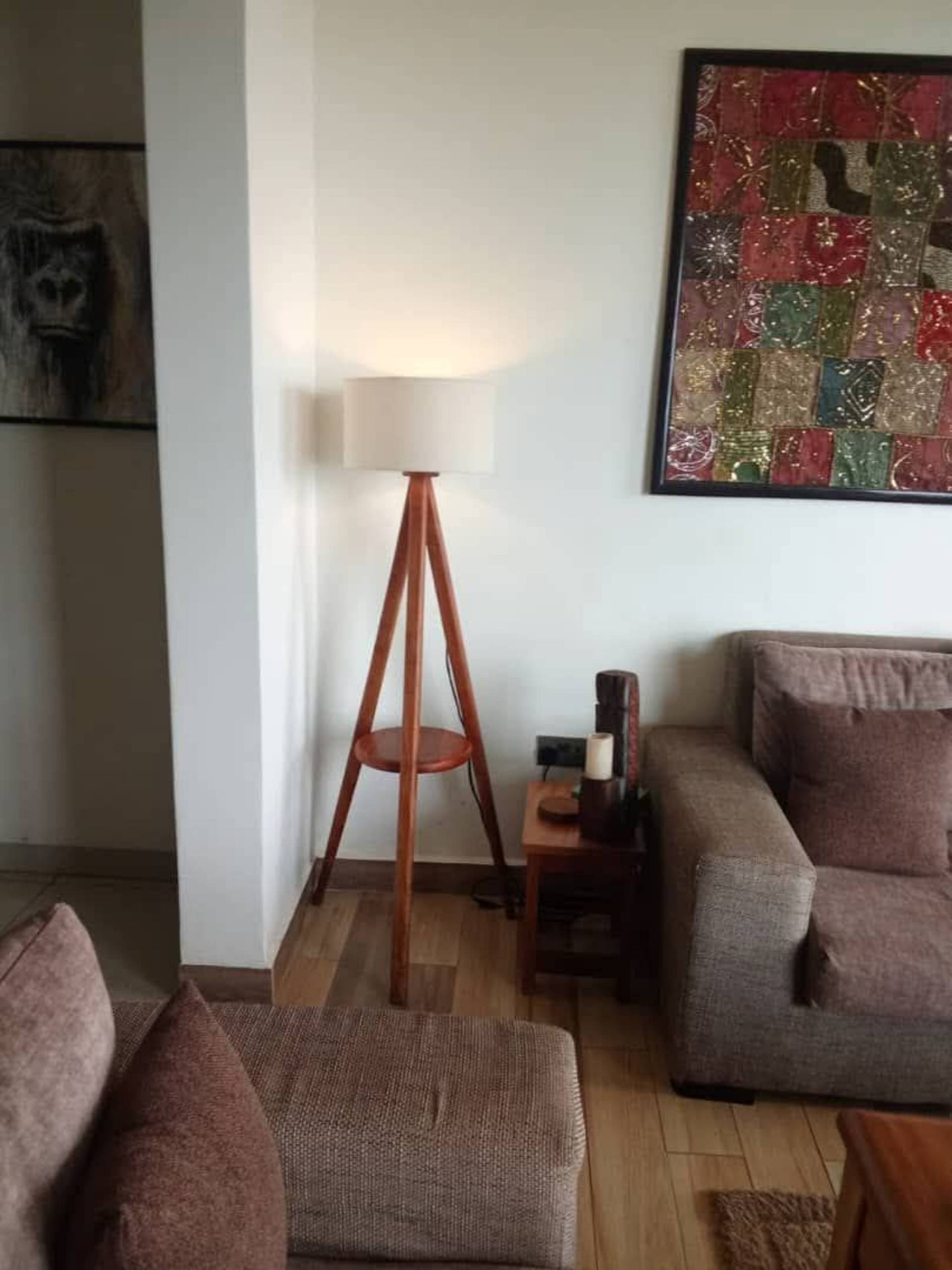 Wooden Shelved tripod lamp shade_0