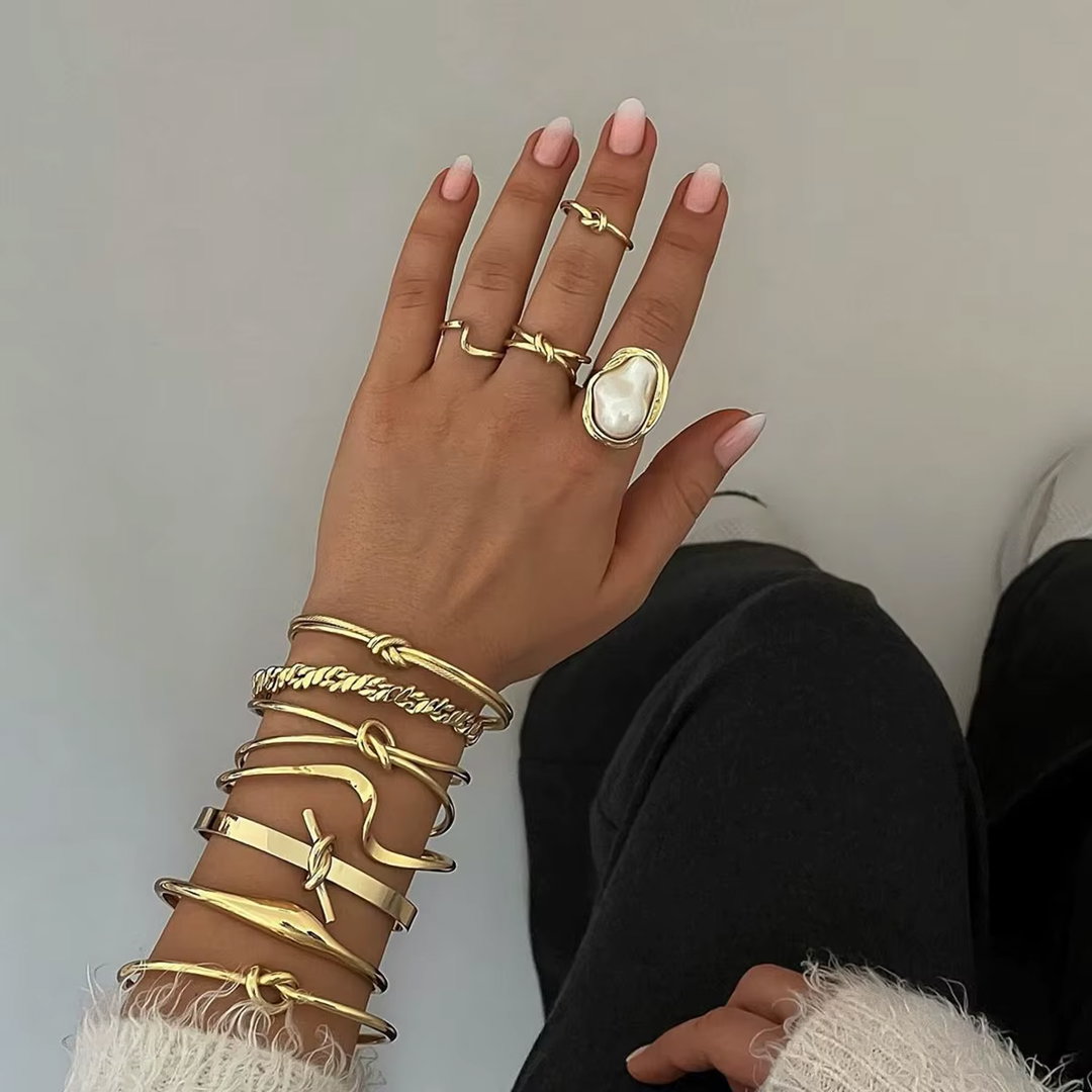 The Pearl Ring