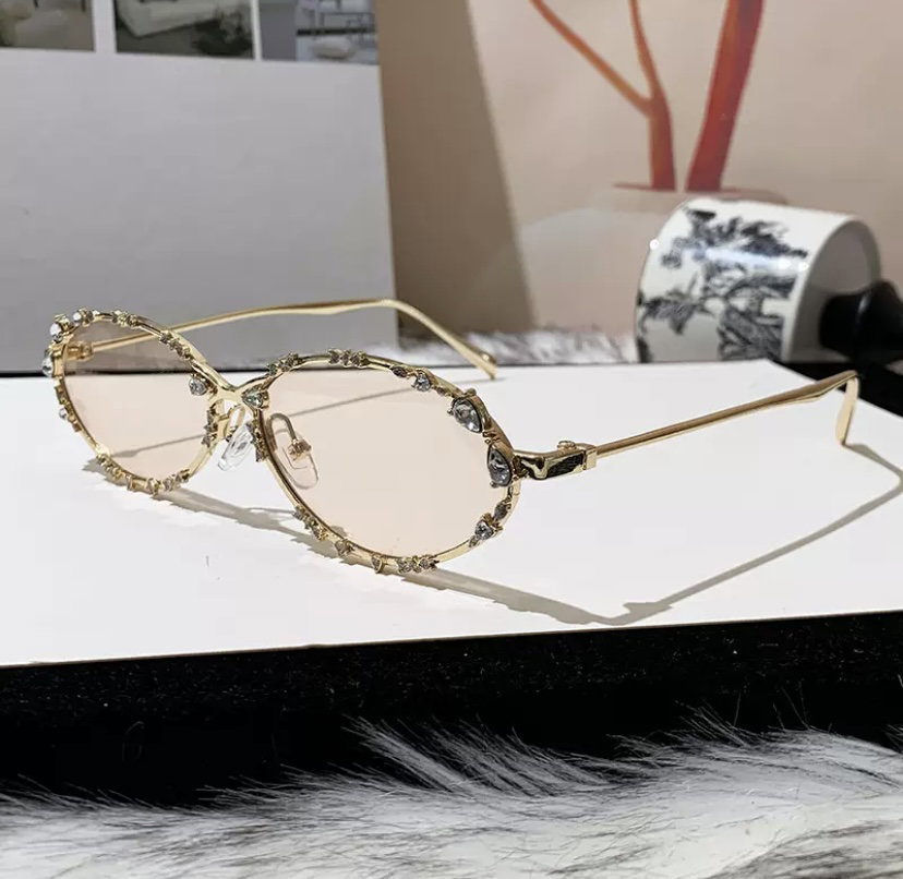 Lunettes oval en plusieurs couleurs