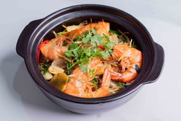 បង្គា​​​អប់​​​មី​​សួ​